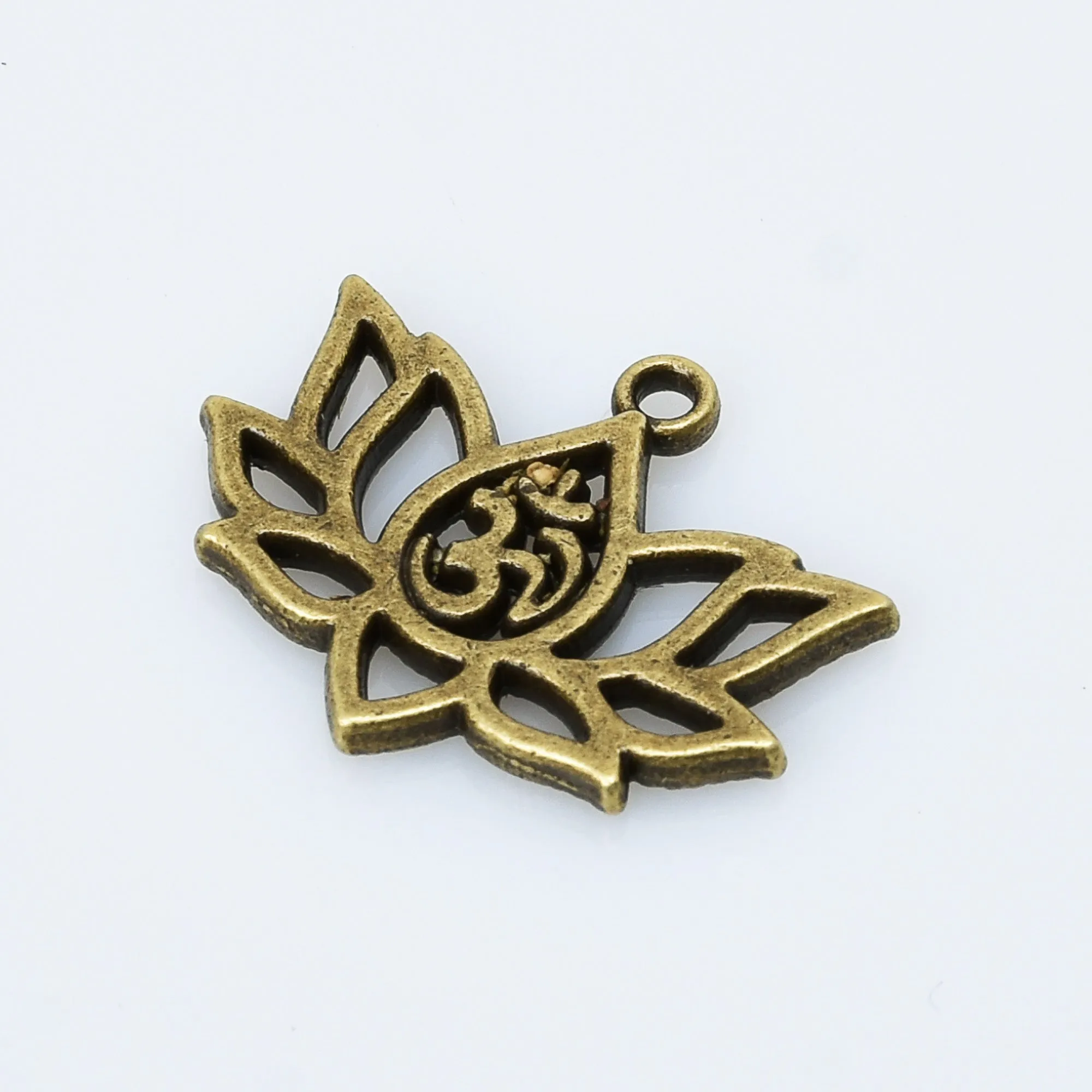 16*20mm Alloy Lotus Pendant Om Pendant Aum Pendant Spiritual charm Yoga Pendant Lotus Flower Jewelry 20pcs 102947