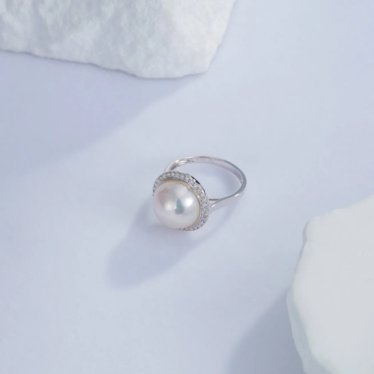 18K Diamond Edison Mabe Pearl Ring KR00066