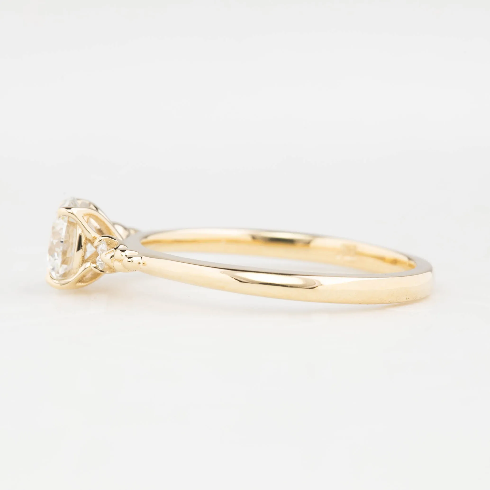 Estel Ring 0.79ct Round Lab Diamond, 14K Yellow Gold, IGI Certified (One Of A Kind)