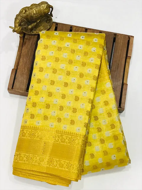 Gorgeous Yellow Color With Contrast Golden Pallu Silk Cotton Saree For Women