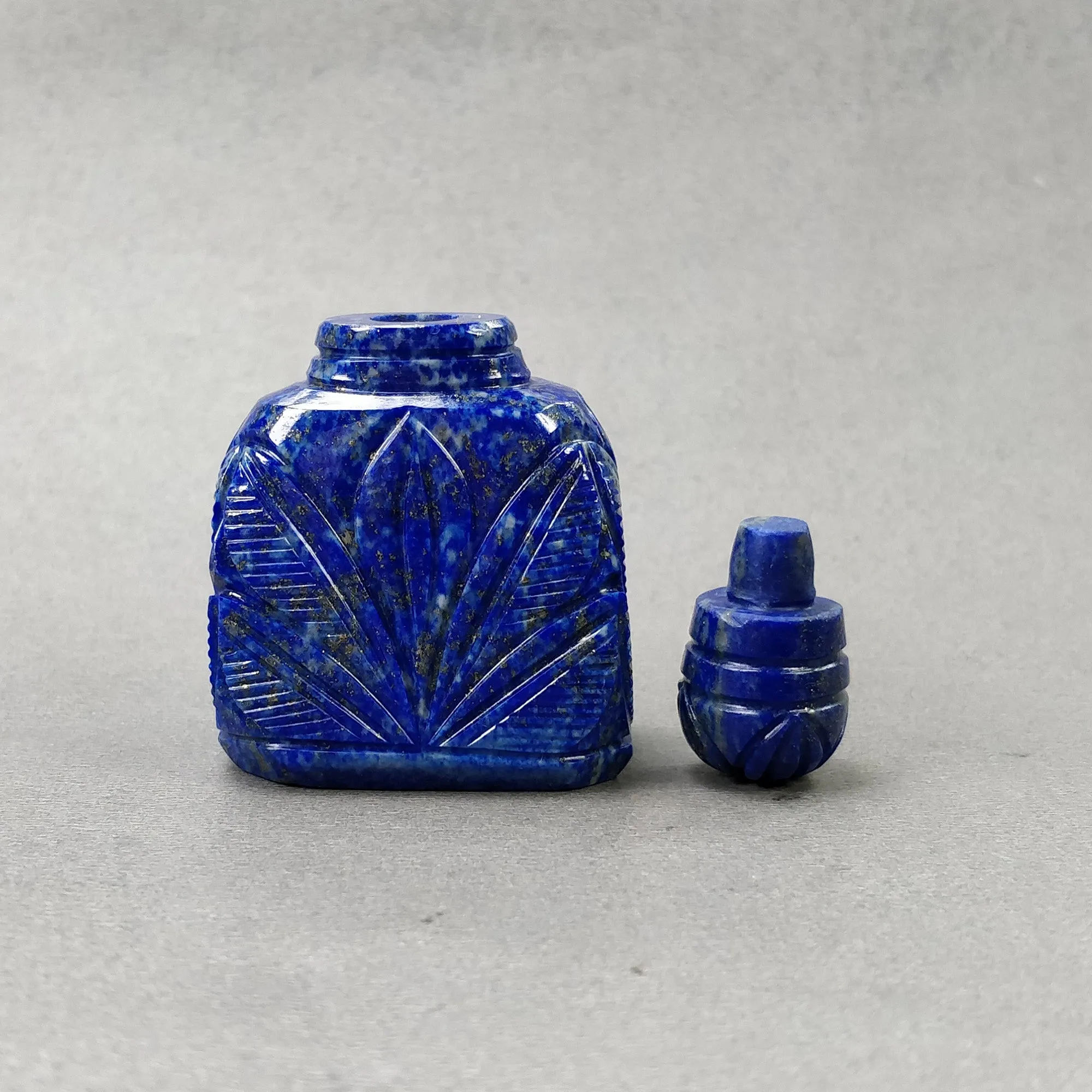 LAPIS LAZULI Gemstone Carving : 428.80cts Natural Untreated Lapis Hand Carved Bottle Sculpture 57*37mm