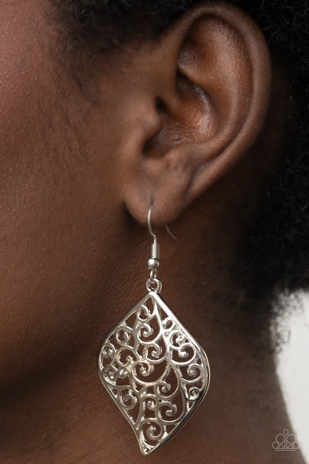 Paparazzi Your Vine Or Mine - Silver Earrings