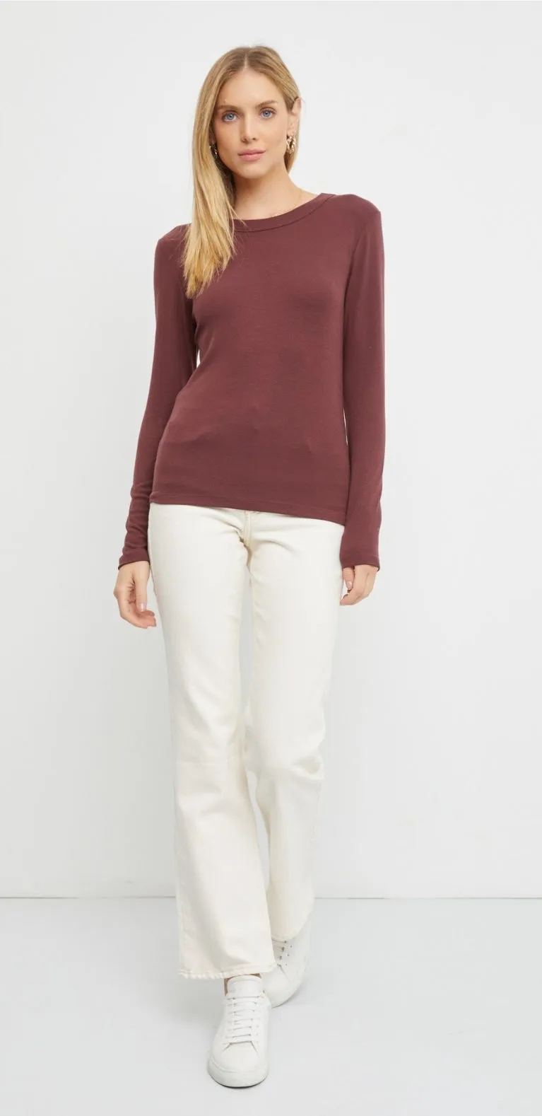 Round Neck Long Sleeve Knit Top