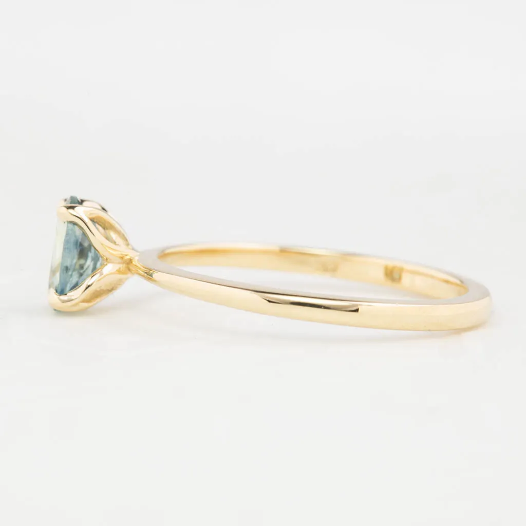 Sara Ring 0.69ct Parti Aqua Green Montana Sapphire, 14K Yellow Gold (One of a kind)