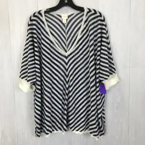 Top Short Sleeve By Chicos  Size: Xl