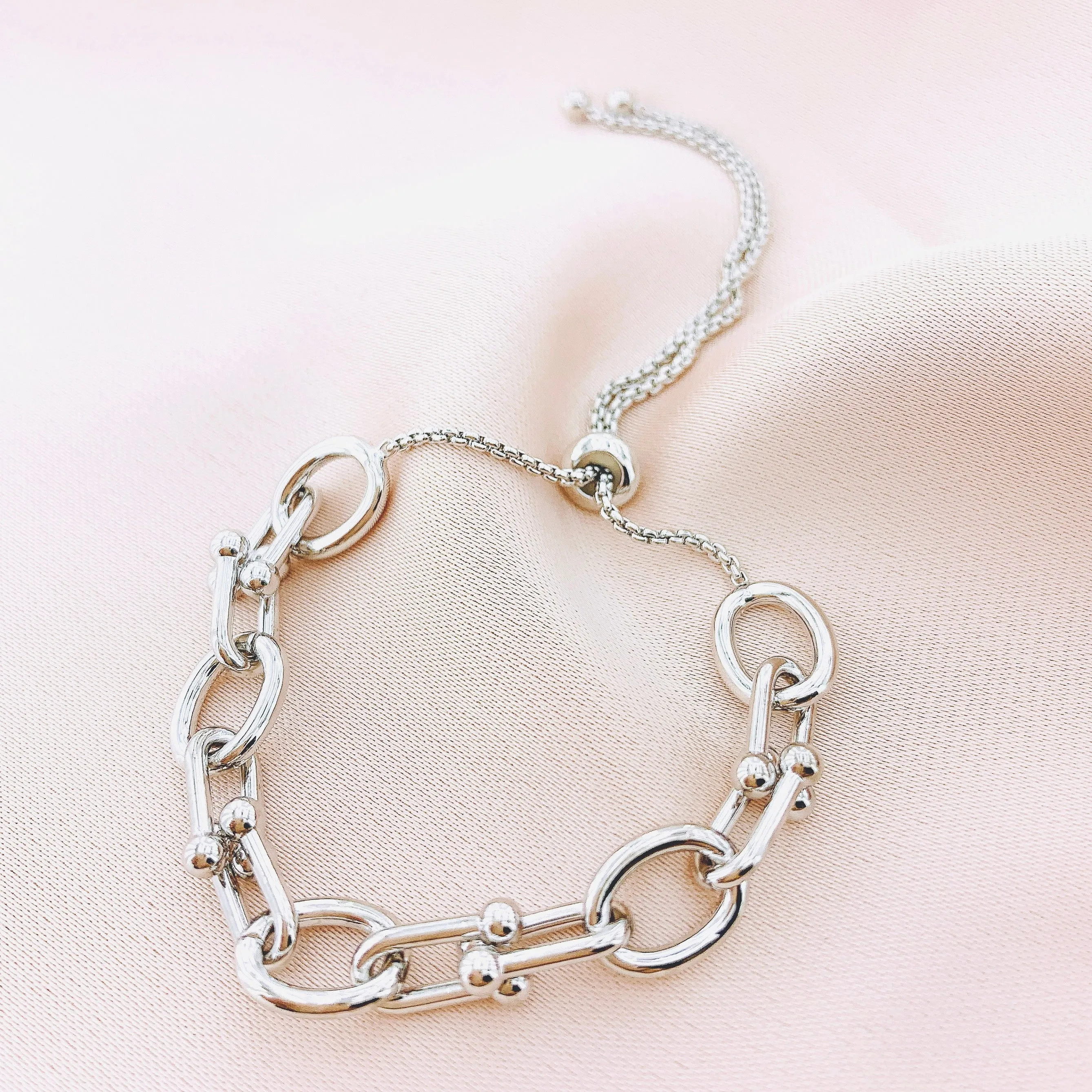 Women's Fashion Adjustable Bolo Chain Bracelet